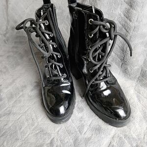 Black Lace-Up Women's Boots
